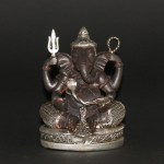 Ganesha zittend, polystone, zilver 13cm (455)